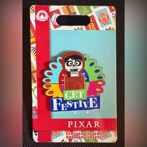 Disney Parks Pixar 2022 Holiday Nutcracker Miguel Coco Pin LE 4500 New On Card
